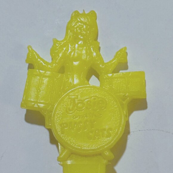 Josie and the Pussycats Melody Drummer Yellow Plastic Spoon 1970 - Picture 3 of 9
